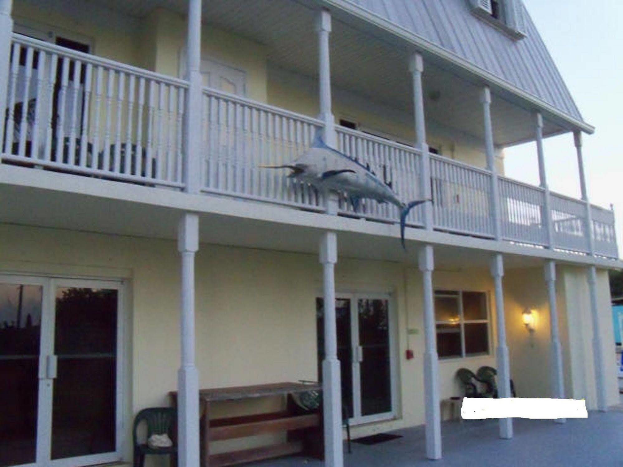 Tarpon Flats Inn & Marina - キーラーゴ エクステリア 写真