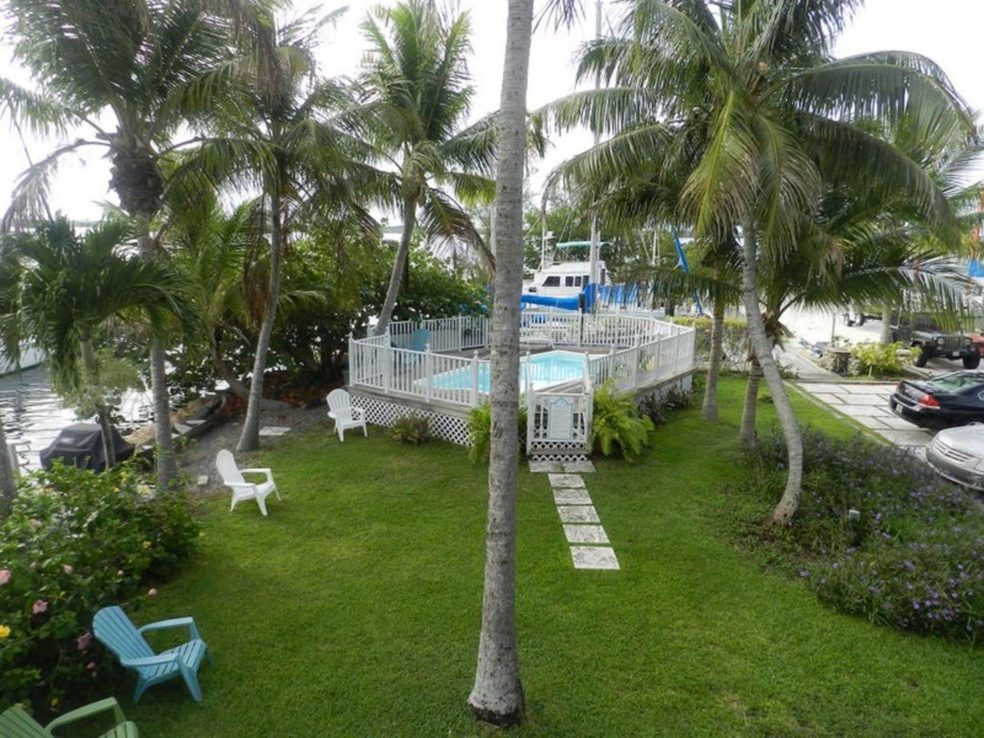 Tarpon Flats Inn & Marina - キーラーゴ エクステリア 写真